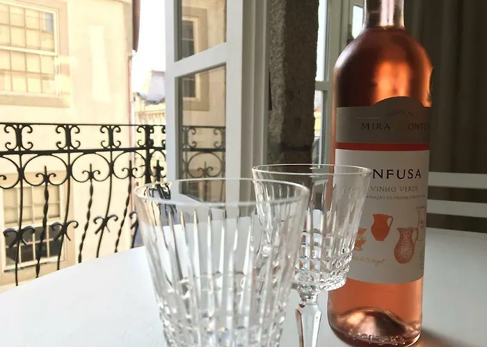 카사스 두 로레이루 *